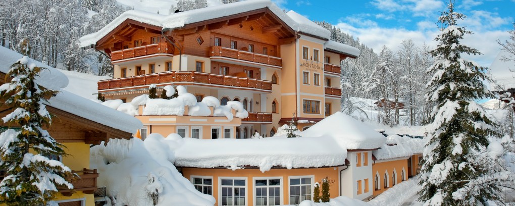 Das Aparthotel Montana Kleinarl im Winter, Aussenansicht von vorne